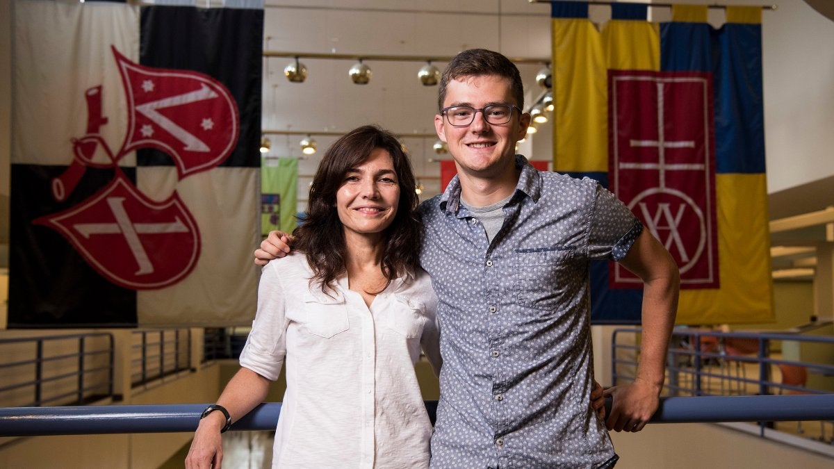 Joanneke and Thomas Elliott at Davis Library. August 1, 2016. (Jon Gardiner/UNC-Chapel Hill)