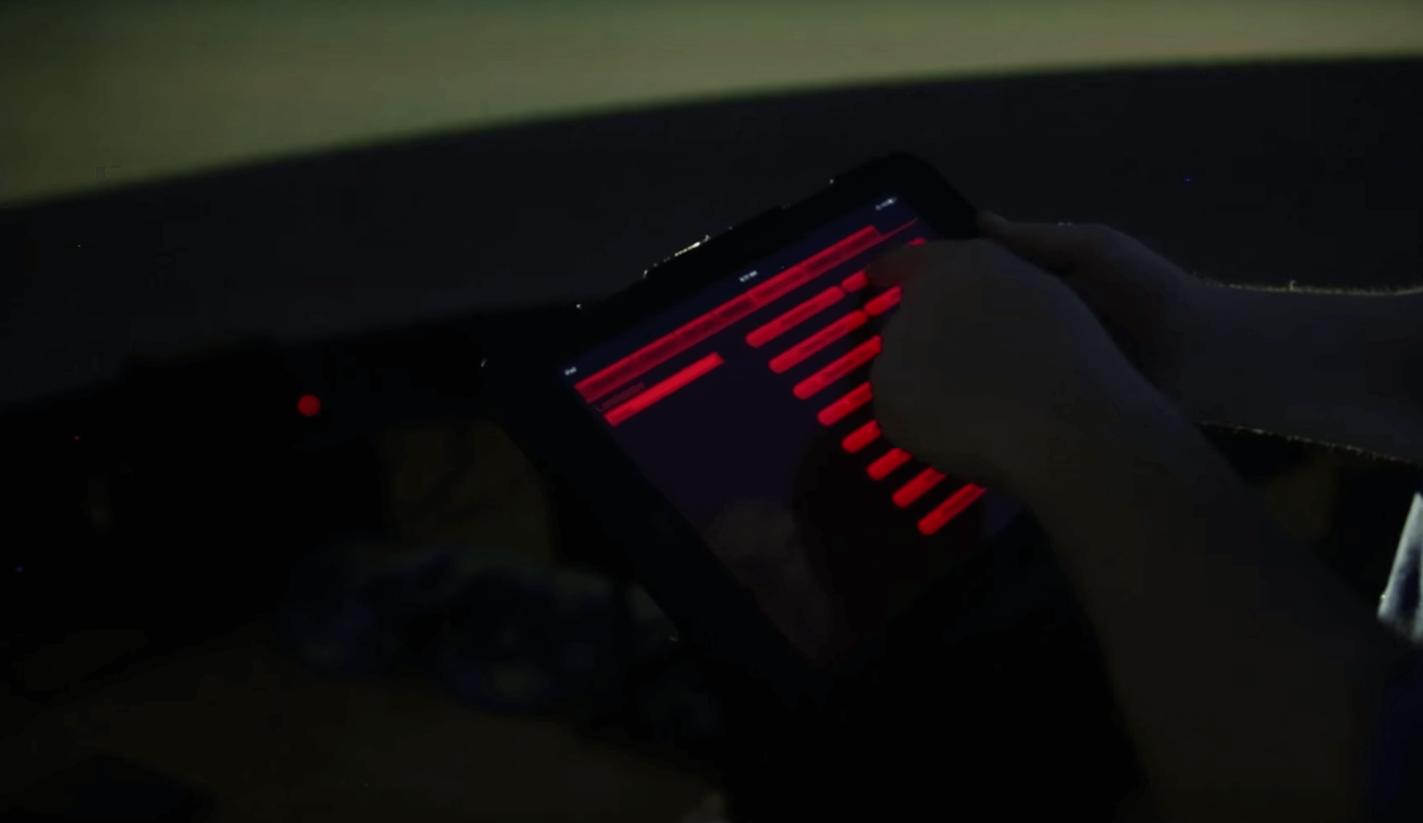 Man holds tablet