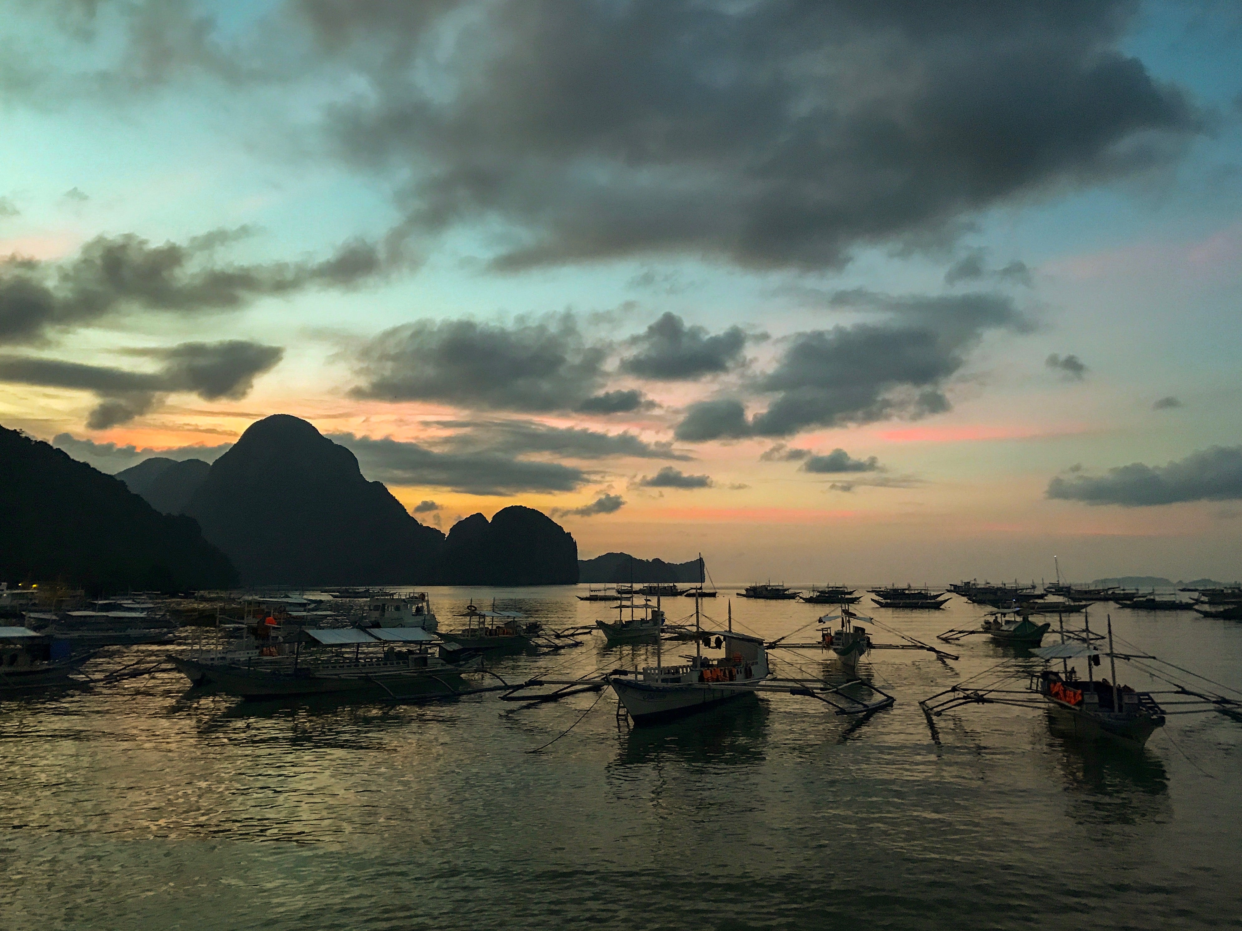 A sunset in the Philippines.