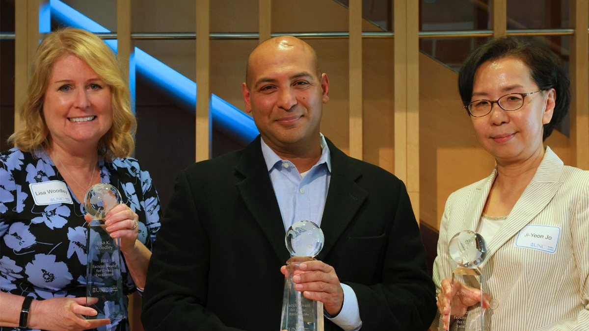(L-R) Lisa Woodley, Navin Bapat and Ji-Yeon Jo.