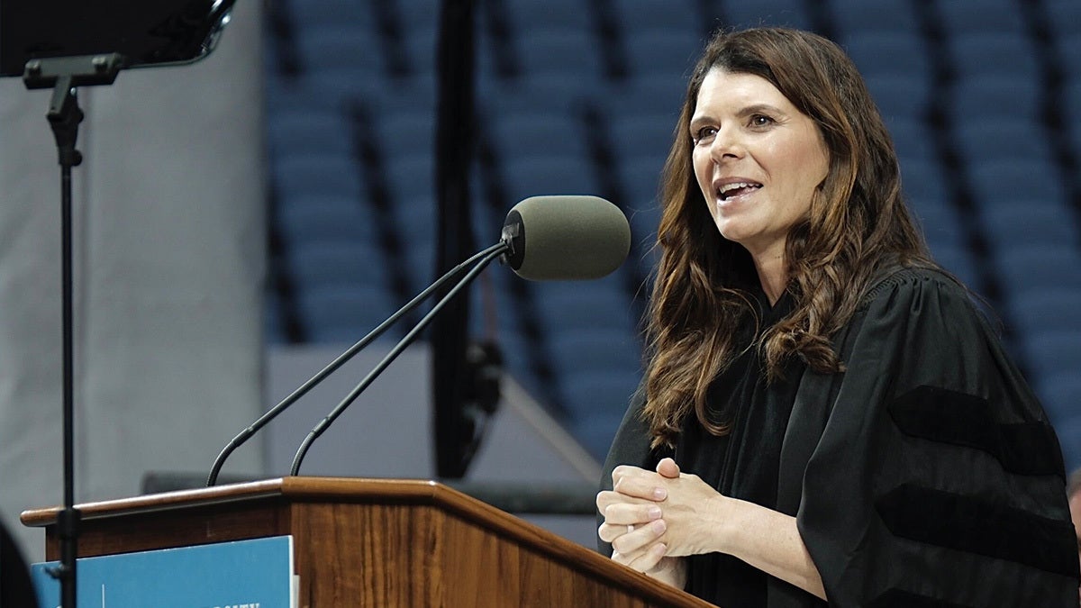Mia Hamm speaking at commencement ceremony.